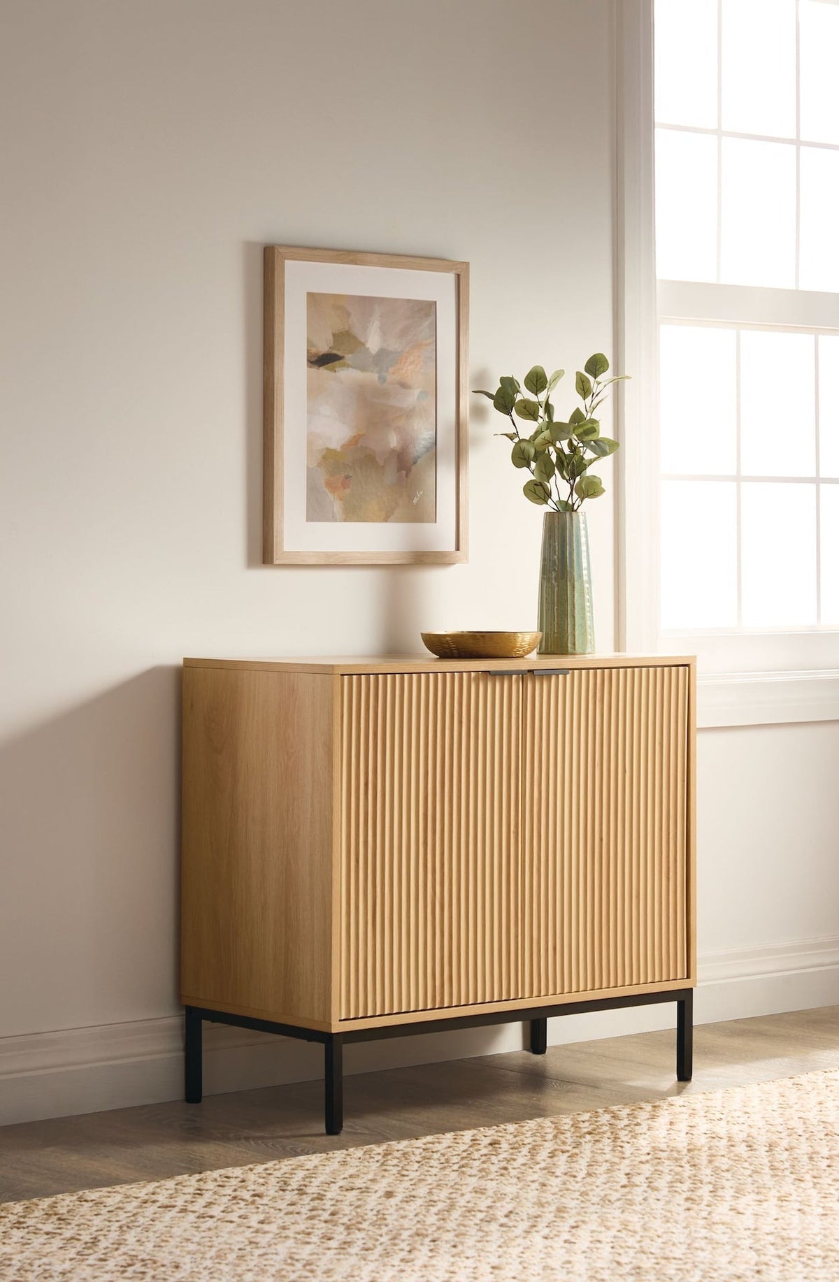 Byward Scallop Accent Cabinet Oak R4R5 - product image 4