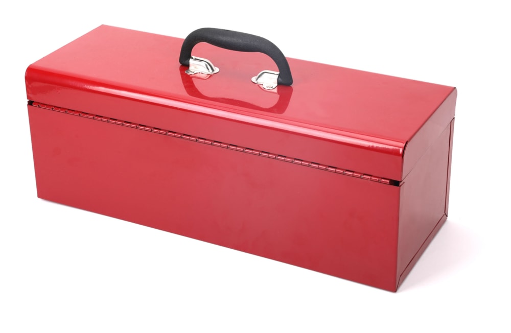 Portable Metal Hip Roof Tool Box with Removable Tray, 19-in, Red F6K1 - product image 2