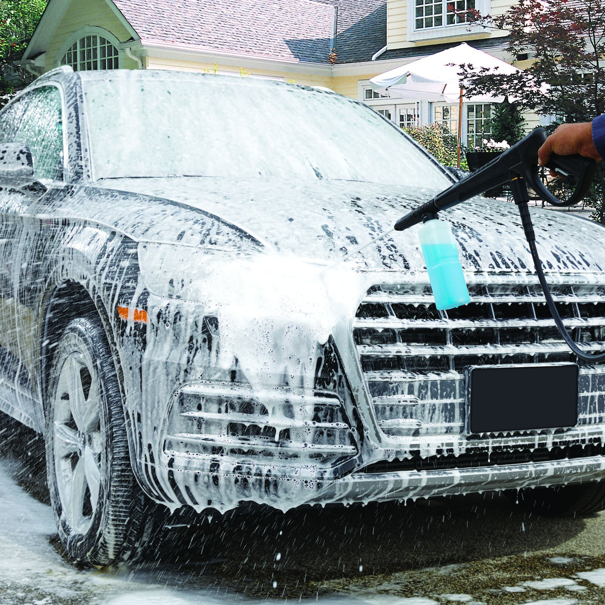 Non-Toxic Foaming Pressure Washer Detergent for Vehicles & Boats, Concentrate, 2L Q6I7 - product image 2