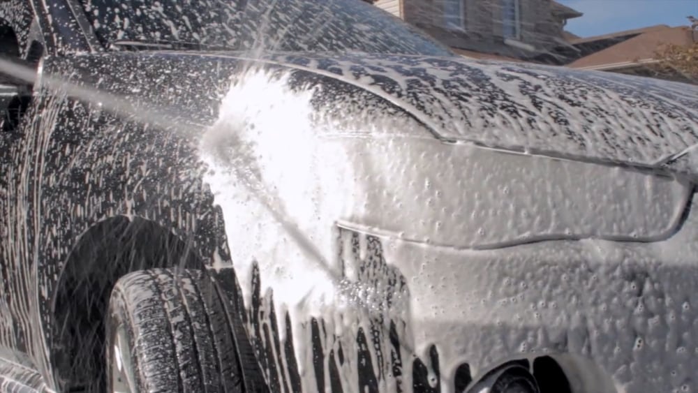 Non-Toxic Foaming Pressure Washer Detergent for Vehicles & Boats, Concentrate, 2L Q6I7 - product image 6