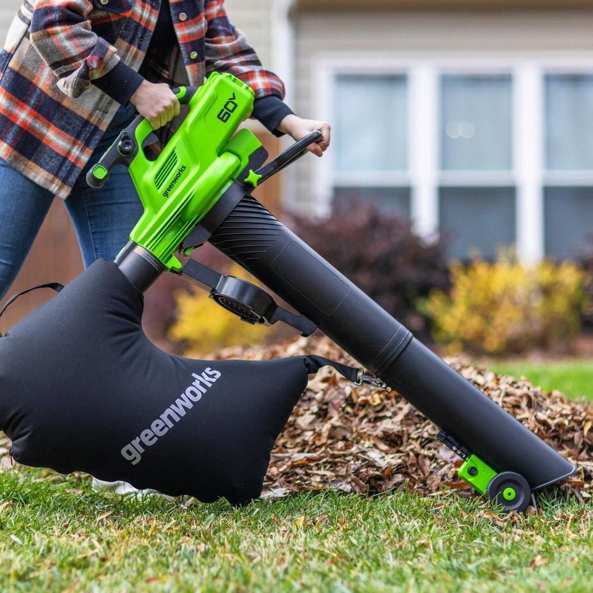 60V 520 CFM/240 MPH Blower Vacuum with 4Ah Battery V2F4 - product image 7