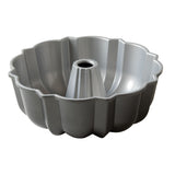 Original Aluminum Bundt Pan W3Z1 - product image 1