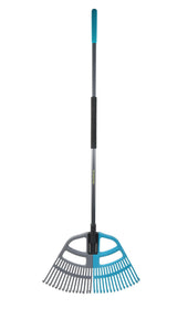 3-in-1 30-Tine Leaf Rake with Fibreglass Shaft, 24-1/2-in Wide L5Y5 - product image 1